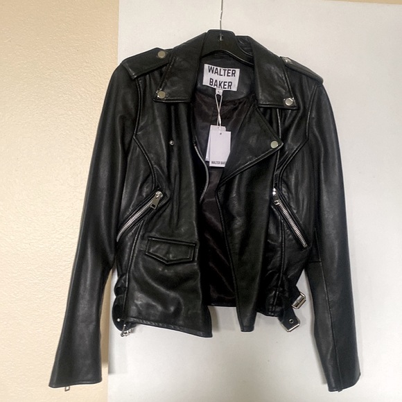 ✨HP✨NWT Walter Baker Liz Leather Crop Moto Jacket - Picture 5 of 8